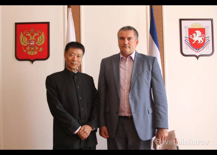 Крымский премьер встретился с китайскими инвесторами