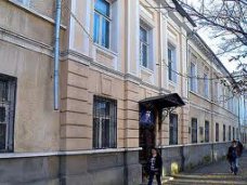 Симферопольская гимназия №1 стала самой «умной» в Украине Симферопольская гимназия №1 стала самой «умной» в Украине