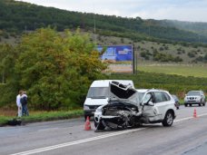 ДТП, В столкновении автомобилей возле Севастополя погиб человек