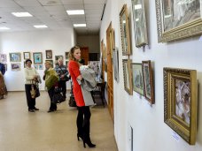 В Севастополе открылась выставка «Мелодия шелка» Выставка, В Севастополе открылась выставка «Мелодия шелка»