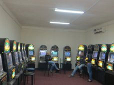 Игорный бизнес, В Крыму накрыли подпольное казино с сотней игровых автоматов