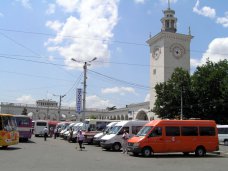 Перевозчики, Крымские перевозчики предложили повысить цену на проезд в междугороднем транспорте 