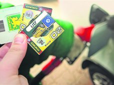 На востоке Крыма мошенники продавали поддельные талоны на топливо Мошенничество, На востоке Крыма мошенники продавали поддельные талоны на топливо