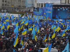 политическая ситуация в Украине, Митинг в поддержку Президента объявлен бессрочным