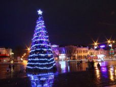 Новый год, В Симферополе закончили монтировать новогоднюю иллюминацию