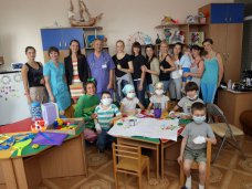 В детской больнице в Симферополе проведут акцию «Моя мама самая красивая» благотворительная акция, В детской больнице в Симферополе проведут акцию «Моя мама самая красивая»