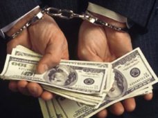 За год в Крыму зафиксировано более 100 случаев отмывания доходов Мошенничество, За год в Крыму зафиксировано более 100 случаев отмывания доходов
