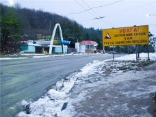 ДТП, На Ангарском перевале из-за аварии было перекрыто движение