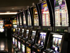В Ялте закрыли подпольный игровой клуб Игорный бизнес, В Ялте закрыли подпольный игровой клуб