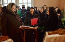 Колония, Монахини посетили заключенных в колониях Крыма 