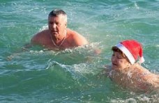 В Феодосии пройдет Всеукраинский заплыв моржей Моржи, В Феодосии пройдет Всеукраинский заплыв моржей
