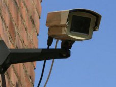 С фасада здания телекомпании в Симферополе украли камеры наблюдения С фасада здания телекомпании в Симферополе украли камеры наблюдения