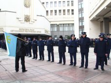 Митинг в Симферополе охраняли более 500 милиционеров Митинг в Симферополе охраняли более 500 милиционеров