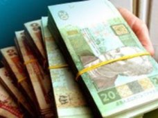 Крымская власть гарантирует своевременную выплату пенсий и зарплат Крымская власть гарантирует своевременную выплату пенсий и зарплат