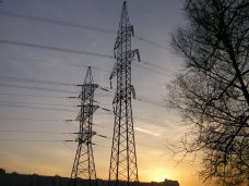 В районах Крыма отключили свет из-за аварии на линии электропередач 