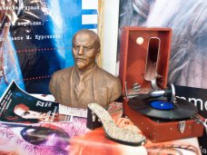 В Севастополе открылась выставка «Театральный Севастополь» В Севастополе открылась выставка «Театральный Севастополь»