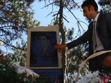 Под Алуштой осквернили памятник крымскотатарскому балетмейстеру Под Алуштой осквернили памятник крымскотатарскому балетмейстеру