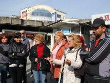 Предприниматели подземных переходов Симферополя митинговали против смены руководства