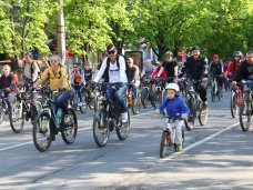 В Симферополе открыли велосипедный сезон