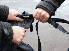 В Евпатории задержан серийный грабитель В Евпатории задержан серийный грабитель