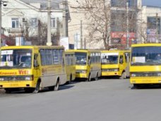 В Симферополе в поминальный день будет ходить дополнительный транспорт