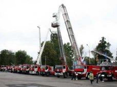 В Симферополе проведут парад пожарно-спасательной техники