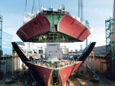 Российские предприятия готовы строить суда на заводе в Керчи Российские предприятия готовы строить суда на заводе в Керчи