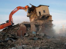 В Крыму судебные приставы займутся сносом незаконных построек у моря