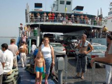 Пропускная способность Керченской переправы возросла до 5 тыс. человек в день Пропускная способность Керченской переправы возросла до 5 тыс. человек в день