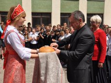 Глава Госсовета РК с рабочим визитом посетил Нижнегорский район Глава Госсовета РК с рабочим визитом посетил Нижнегорский район