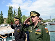 Замминистра обороны РФ проинспектировал объекты Черноморского флота