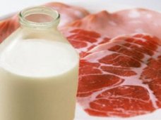 Ограничение на ввоз мясо-молочной продукции в Крым отсрочен до 1 июля