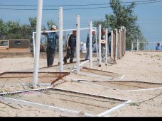 Пляжи Евпатории освободили от незаконно установленных заборов Пляжи Евпатории освободили от незаконно установленных заборов