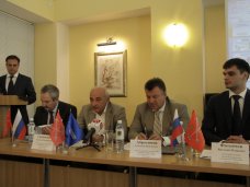 Крым и Санкт-Петербург будут сотрудничать в бизнес-сфере Крым и Санкт-Петербург будут сотрудничать в бизнес-сфере