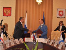 Совмин Крыма подписал соглашение о сотрудничестве с Иркутской областью