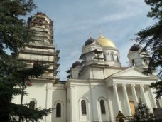 В Симферополе освятят нижний храм Александро-Невского собора