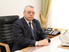 Первый вице-спикер Крыма сложит полномочия Первый вице-спикер Крыма сложит полномочия