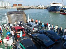 В порт «Кавказ» на Керченской переправе прибывает 5 машин в минуту