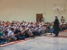 В Симферополе праздничным намазом отметили первый день Ораза-байрама 