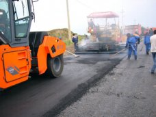 В Керчи начался плановый ремонт дорог