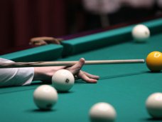 В Евпатории проходит первенство юга России по бильярду среди ветеранов В Евпатории проходит первенство юга России по бильярду среди ветеранов
