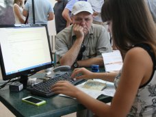 В Симферополе открыли услугу по выдаче паспортов за час 