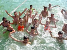Летом в Крыму отдохнуло около 150 тыс. детей