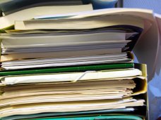 Правительство Крыма отчиталось по принятым документам 