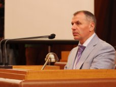 Константинова избрали на должность крымского спикера Константинова избрали на должность крымского спикера