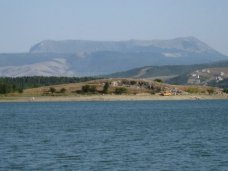 В Симферополе убрали мусор на территории водохранилища В Симферополе убрали мусор на территории водохранилища