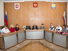 В горсовет Феодосии прошли 6 партий 