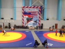 Крымчане приняли участие в первом официальном чемпионате России по борьбе корэш Крымчане приняли участие в первом официальном чемпионате России по борьбе корэш