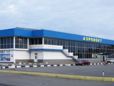 Геннадий Нараев остался главой наблюдательного совета аэропорта "Симферополь" Геннадий Нараев остался главой наблюдательного совета аэропорта "Симферополь"