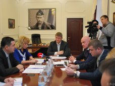 Незаконно приватизированное недвижимое имущество необходимо вернуть крымчанам – Михаил Шеремет Незаконно приватизированное недвижимое имущество необходимо вернуть крымчанам – Михаил Шеремет